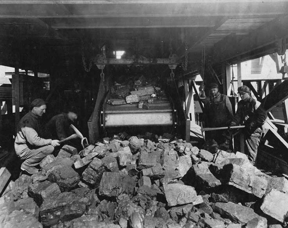 Coal miners in Congo, Ohio. (Little Cities of Black Diamonds Archive)